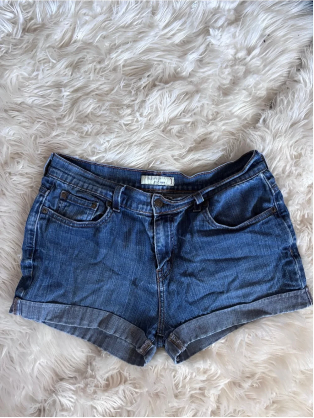 Levis they are